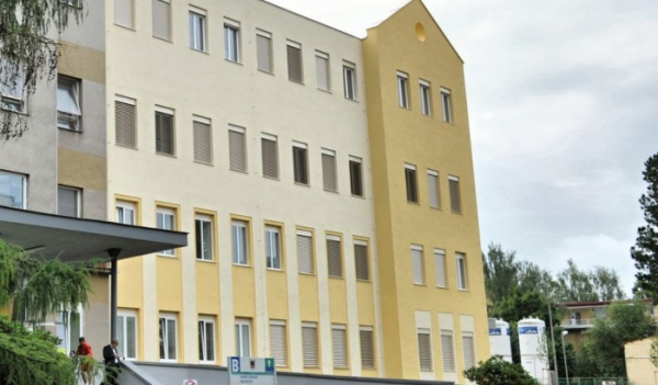Chebská nemocnice se vrátila do provozu