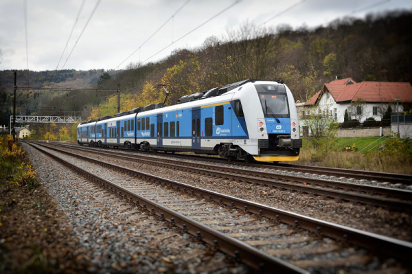 V Karlovarském kraji zůstane i v roce 2021 zachována nabídka turistických vlaků Českých drah