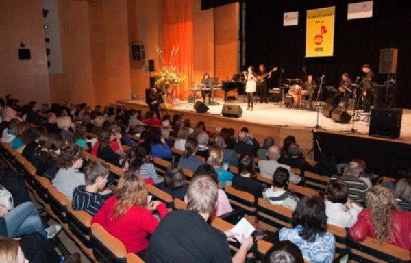 V sobotu 27. listopadu se v hotelu Thermal koná finálový koncert pěvecké soutěže Karlovarský hlas
