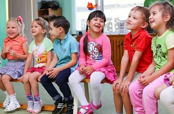 V Karlovarském kraji dnes začala registrace na očkování dětí starších 5 let proti COVID-19