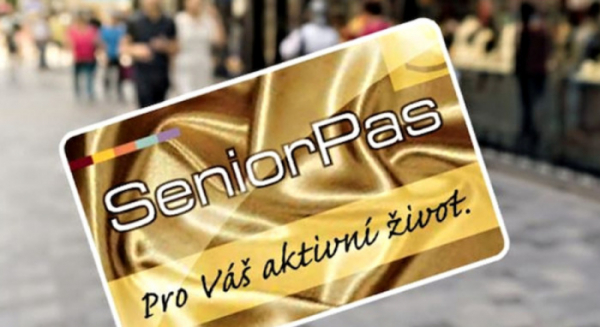 Senioři Karlovarského kraje budou moci čerpat výhody Senior Pasu i v letošním roce