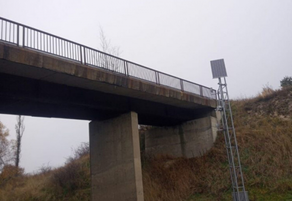 ŘSD: Na mostech přes silnici I/6 u Stružné byla zahájena instalace sítí